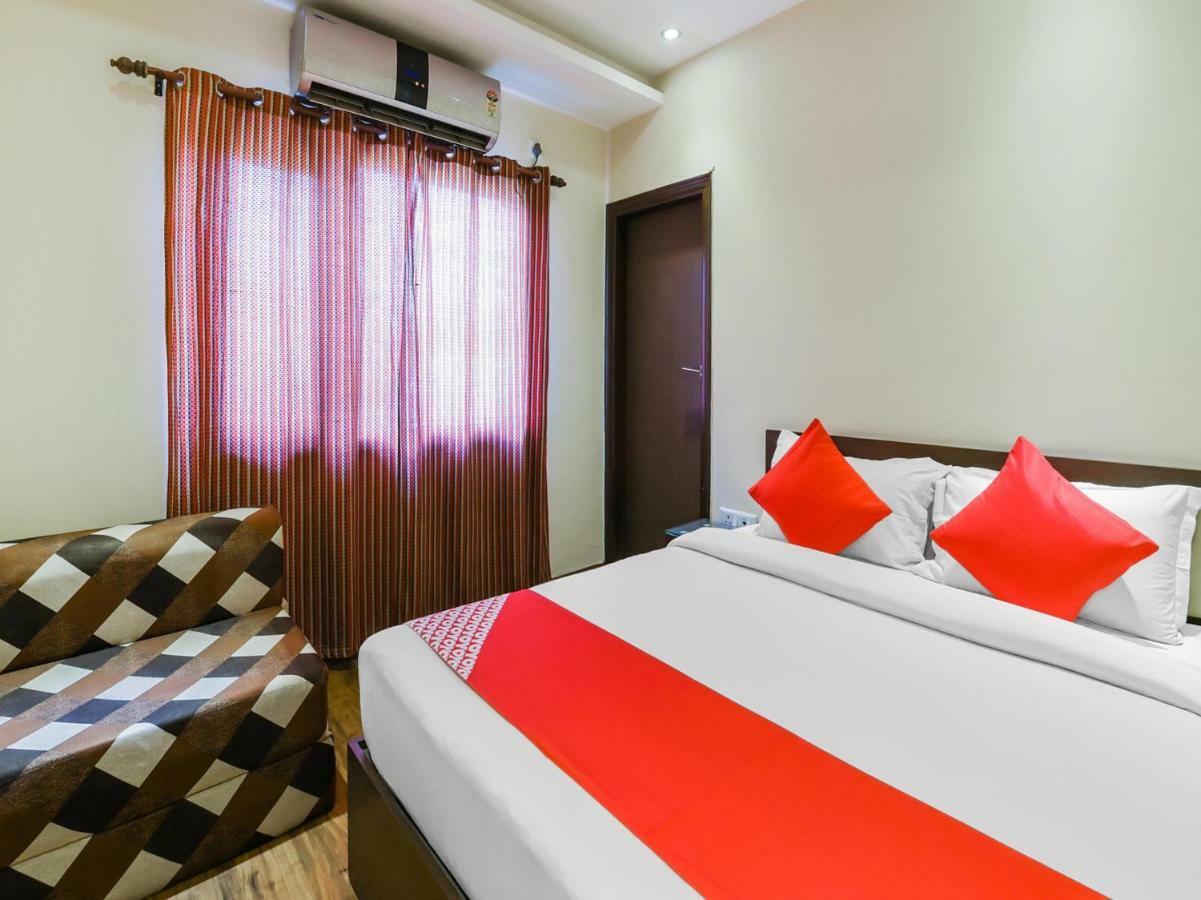 Cedar Court Bed & Breakfast *